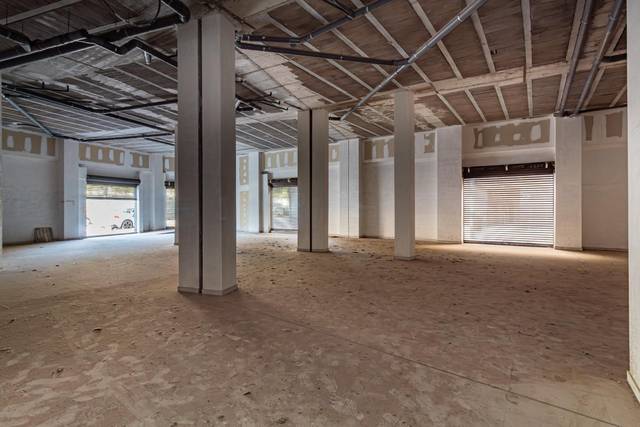 Local comercial en Venta en Carrer l'Alguer, 1 en Ensanche - Río Júcar