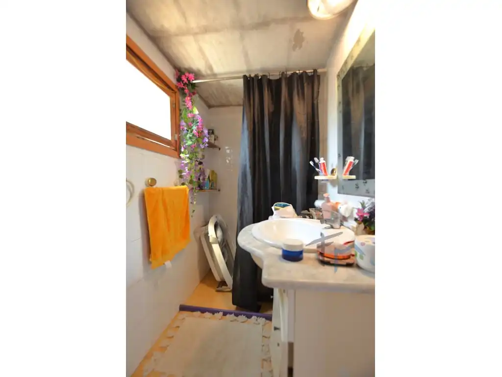 Bathroom of Houses for sale in Masquefa