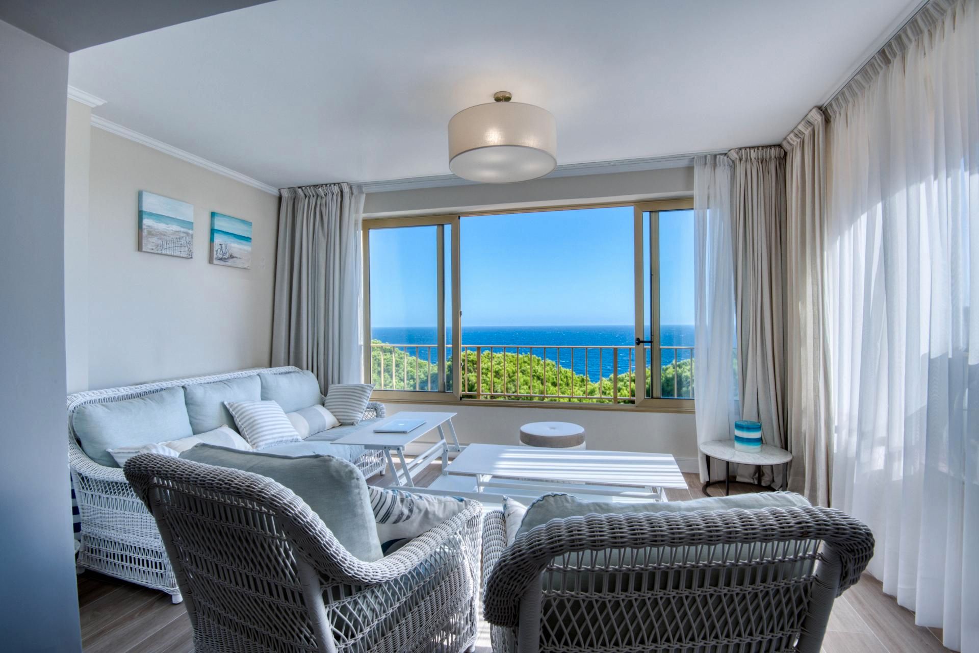 Bedroom of Flat for sale in Sant Feliu de Guíxols  with Air Conditioner, Heating and Community pool