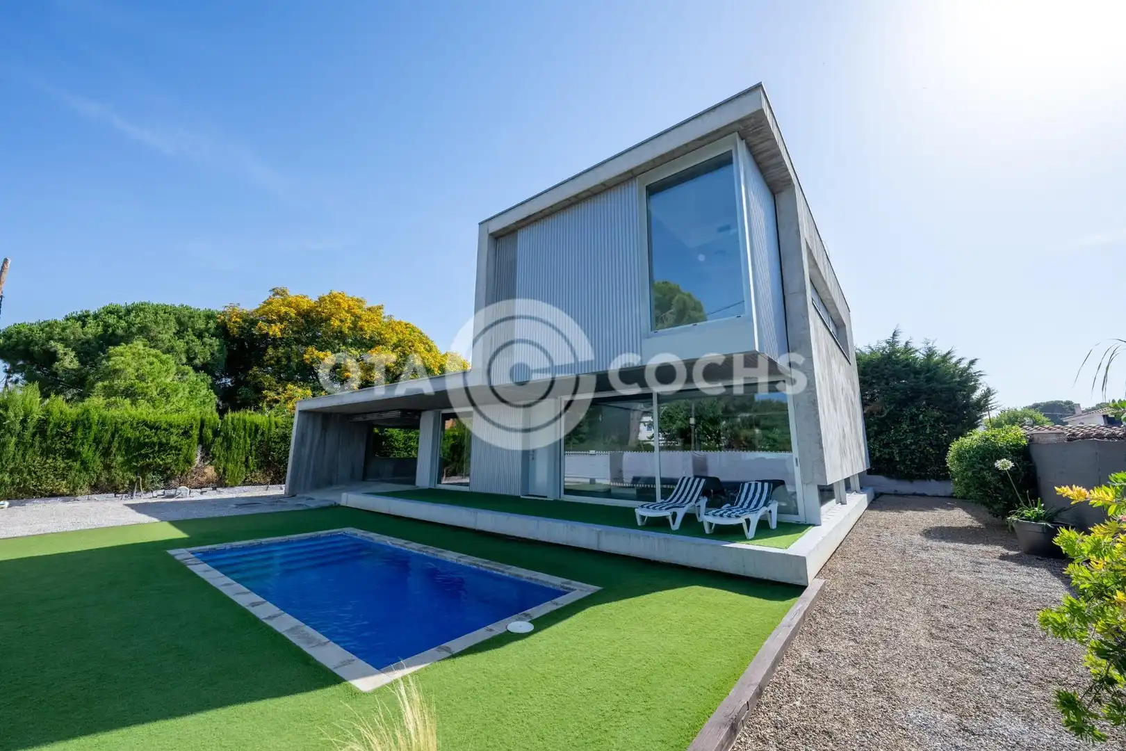 Vista exterior de Casa o xalet en venda en Cambrils amb Calefacció, Jardí privat i Terrassa