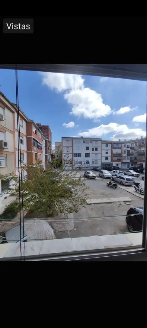 Parking de Piso de alquiler en Granada con Calefacción