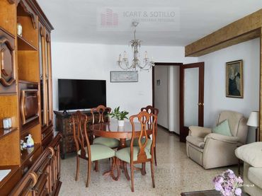 Piso con ascensor en venta en Casco Urbano