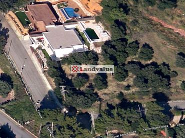 Terreni e lotti in vendita a Carrer Tórtora 2