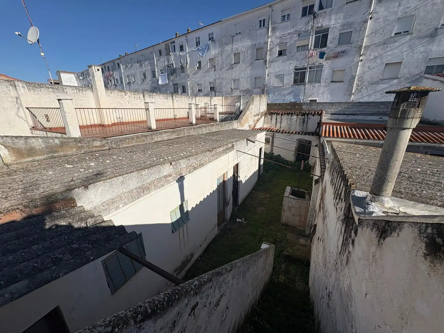 Vista exterior de Casa o chalet en venta en Montijo con Jardín privado