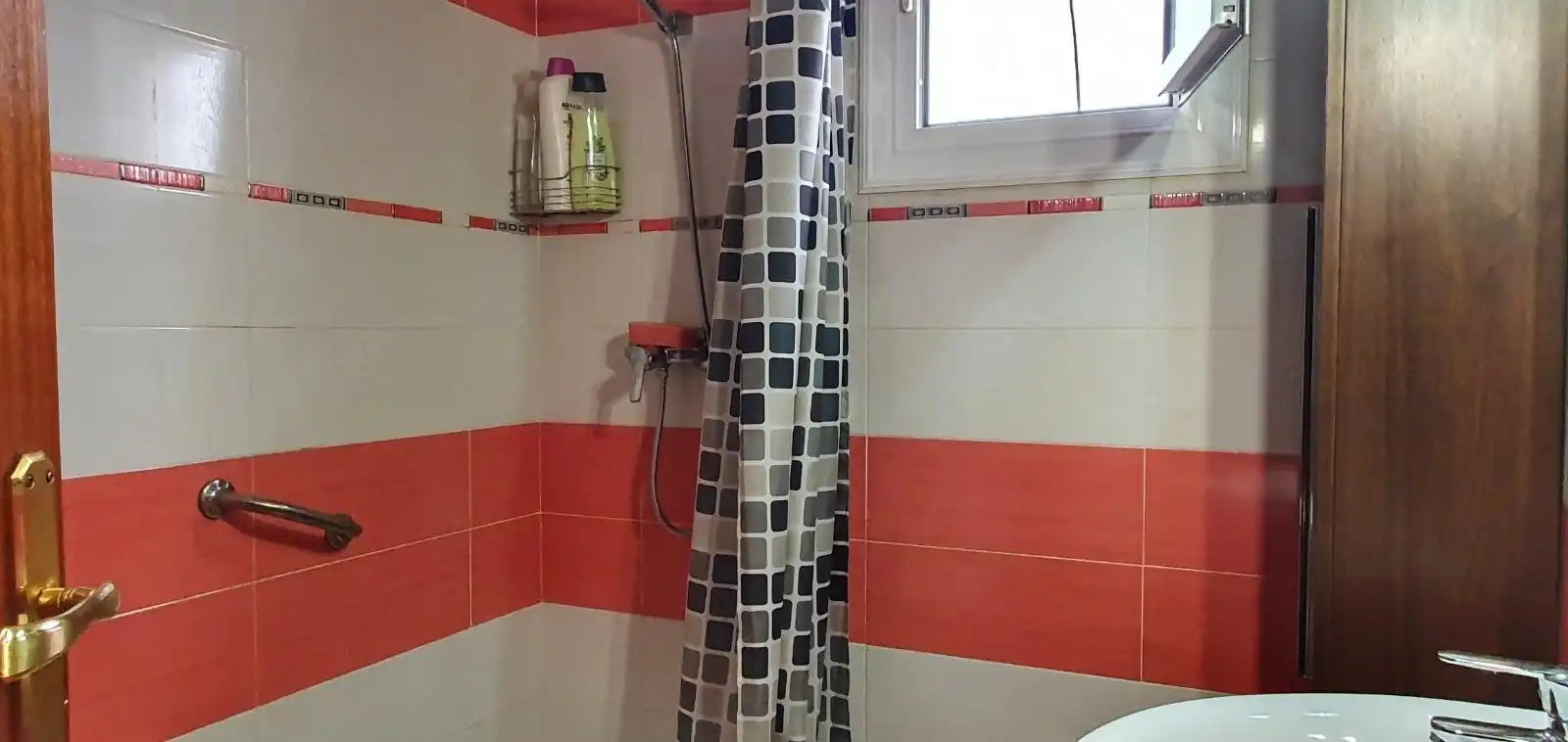 Baño de Piso en venta en San Vicente del Raspeig / Sant Vicent del Raspeig con Aire acondicionado, Amueblado y Balcón