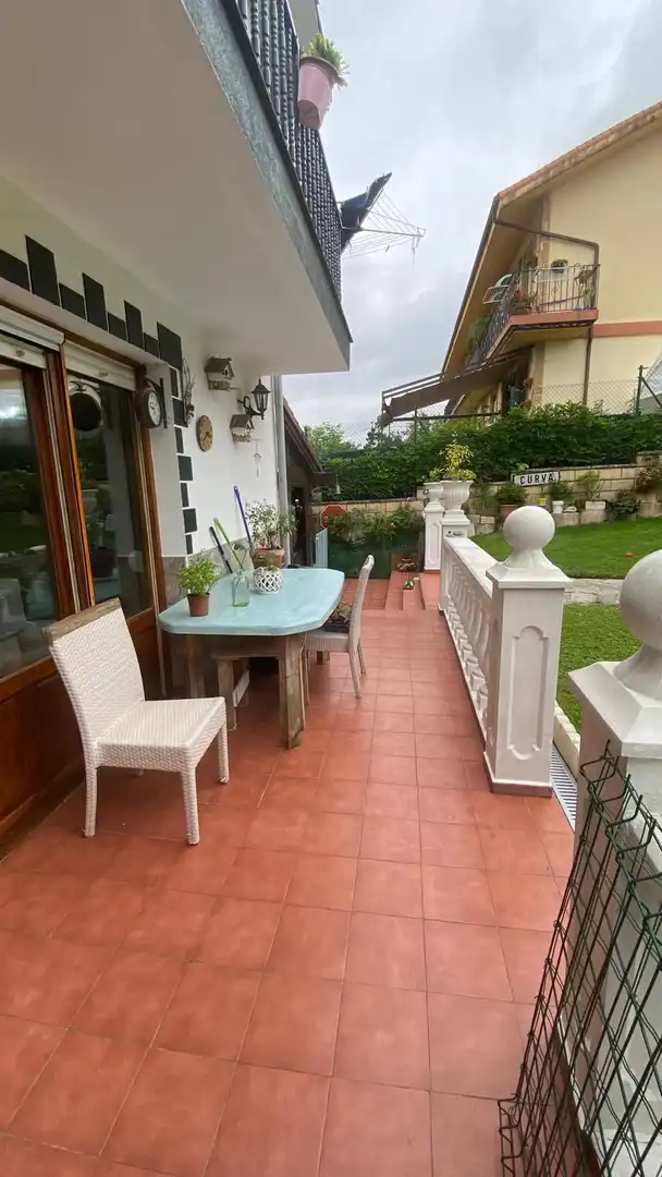 Terrassa de Casa adosada en venda en Meruelo amb Moblat