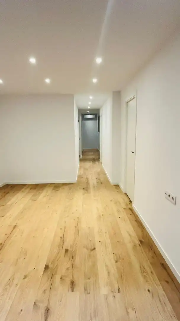 Wohnung zum Verkauf in Carcaixent mit Parkett, Terrasse und Abstellraum