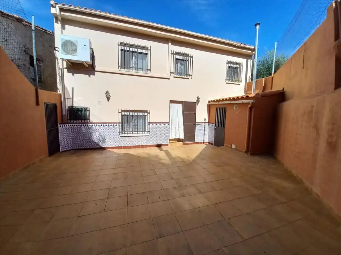 Vista exterior de Casa o chalet en venta en Mirabel con Aire acondicionado