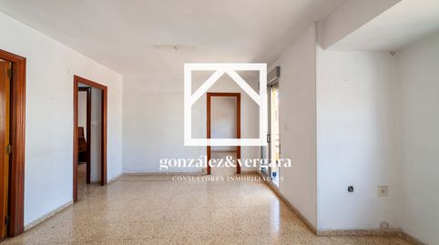 Foto 3 de Piso en venta en Carrer de Paterna, Zona Concordia, Burjassot