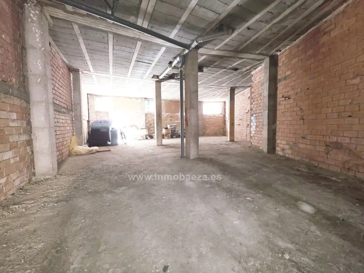 Business premises for sale in Baeza