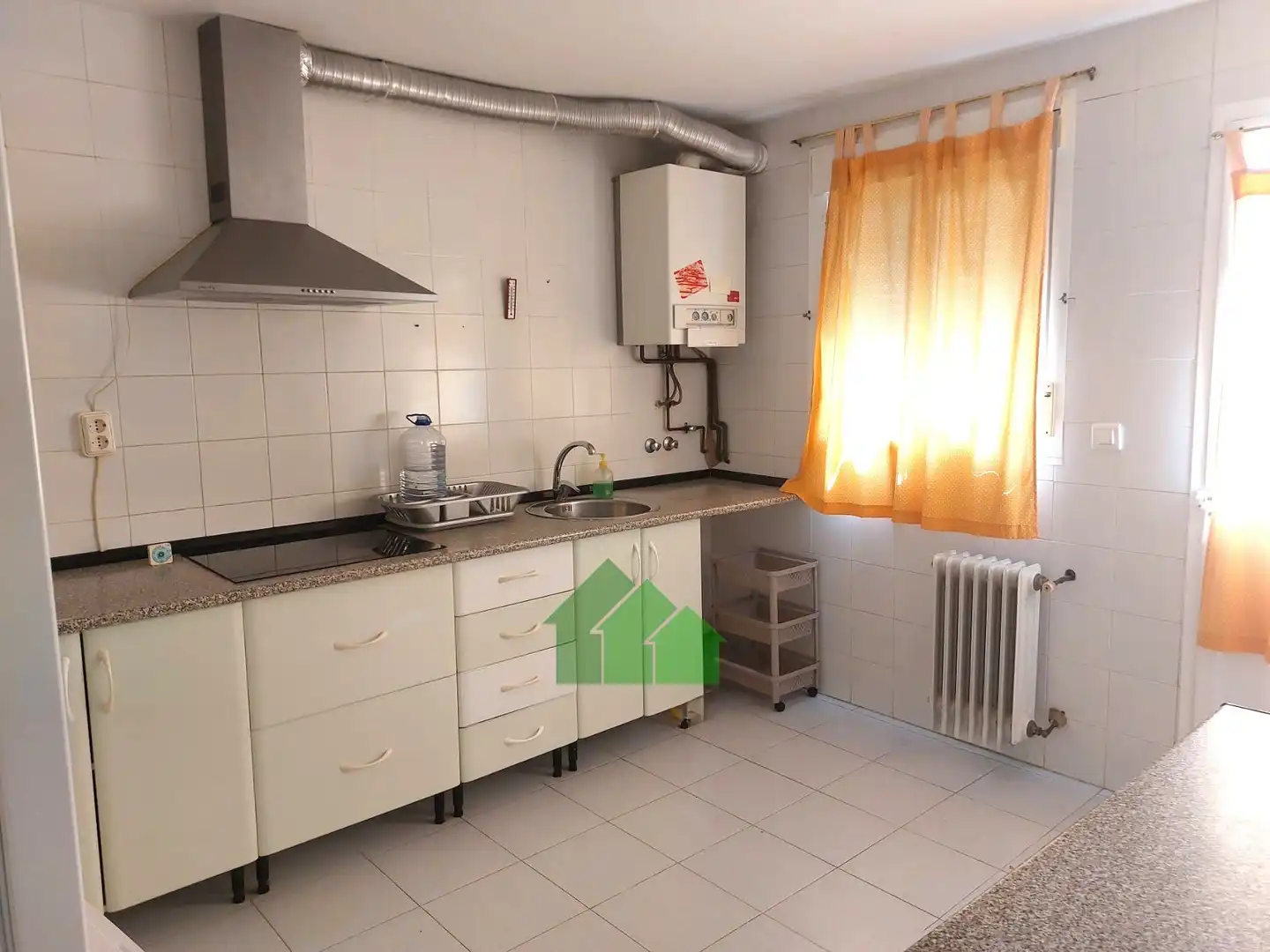 Cocina de Casa o chalet en venta en Torremayor con Aire acondicionado, Calefacción y TV