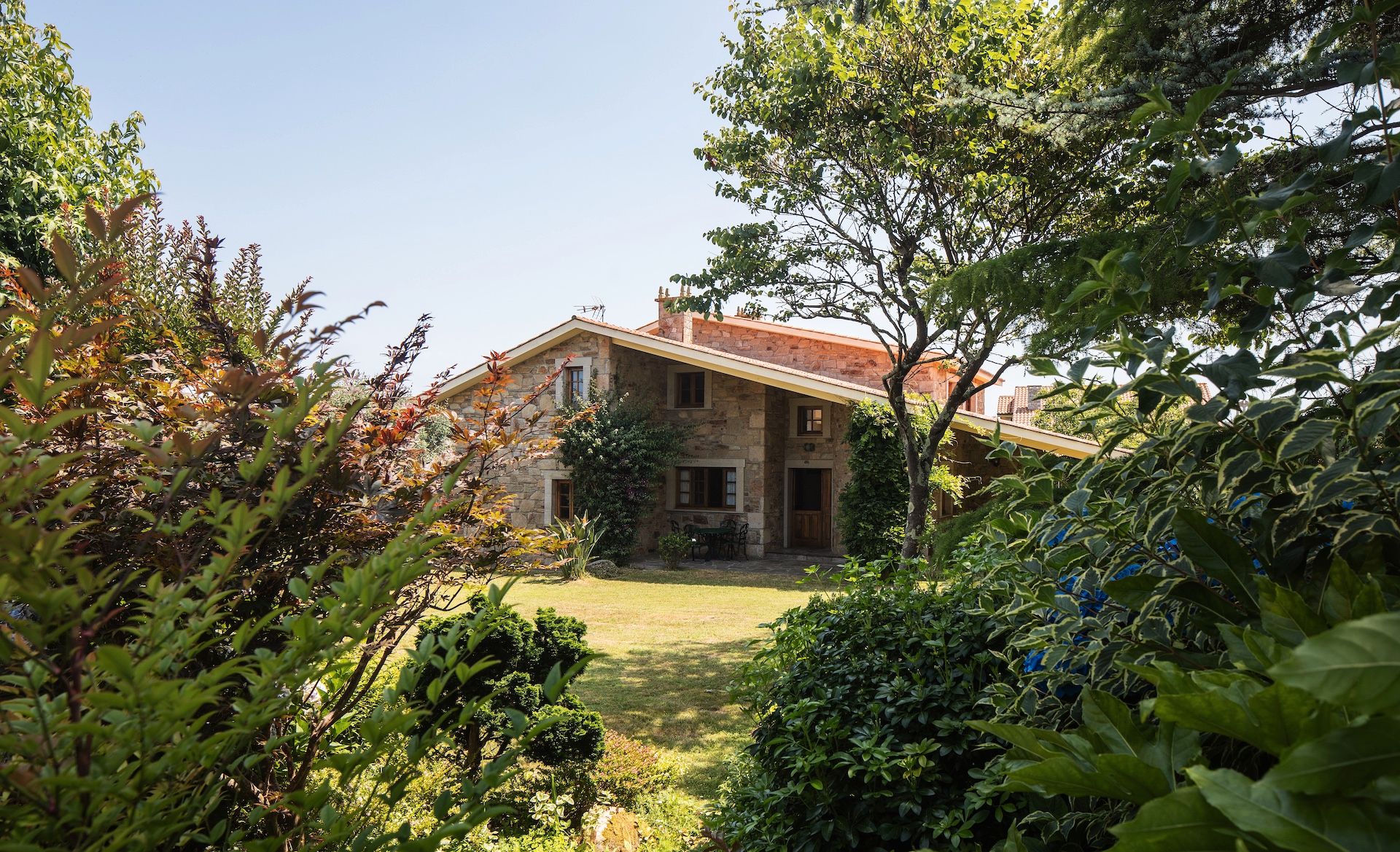 Exterior view of House or chalet for sale in Oleiros  with Heating, Terrace and Storage room