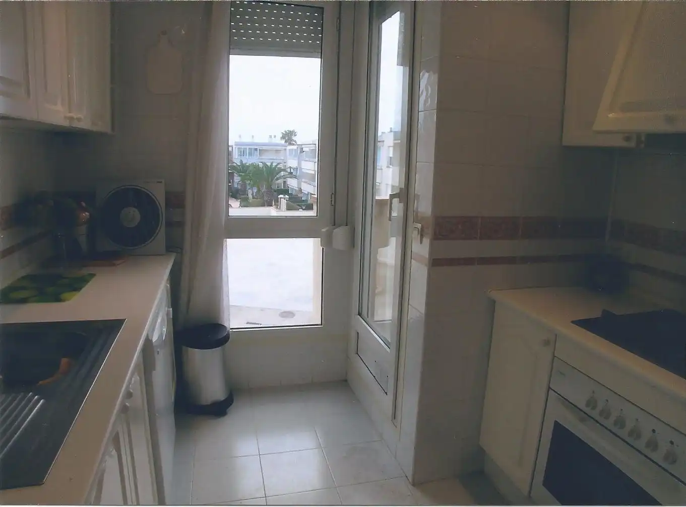 Bathroom of Apartments for rent in Vinaròs  with Air Conditioner, Furnished and Oven