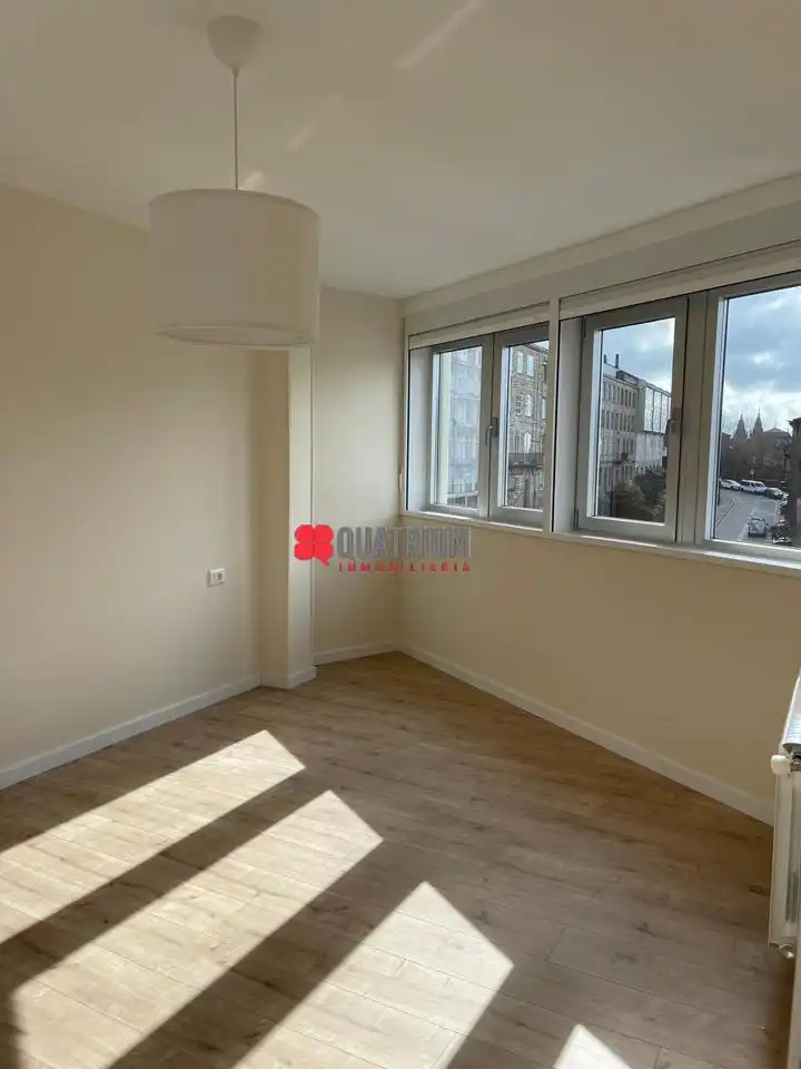Flat for rent in Avenida de Salamanca, Campus Norte - San Caetano
