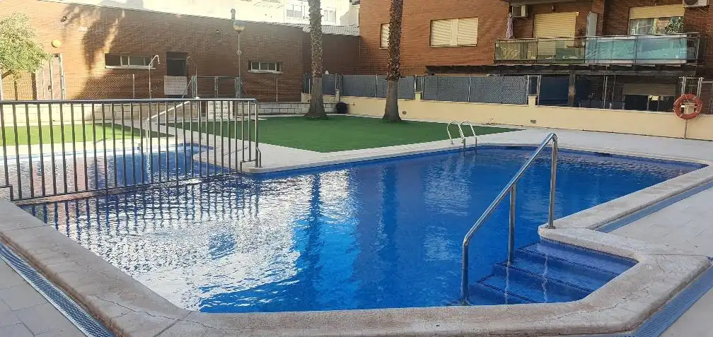 Piscina de Ático en venta en Hellín con Aire acondicionado, Jardín privado y Terraza
