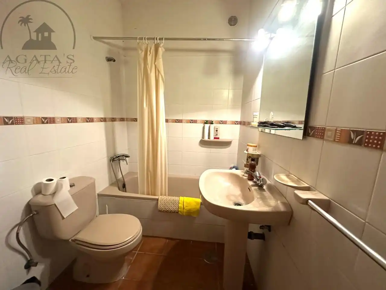 Bany de Finca rústica en venda en Santiago del Teide amb Jardí privat i Terrassa