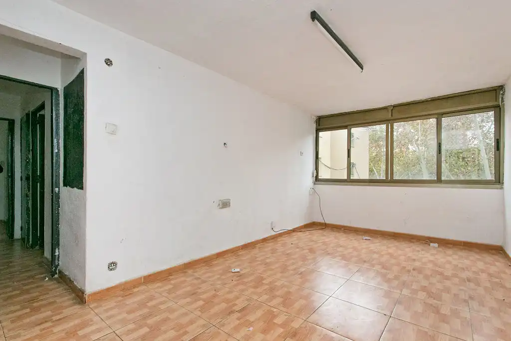 Piso en venta en Artigues - Llefià