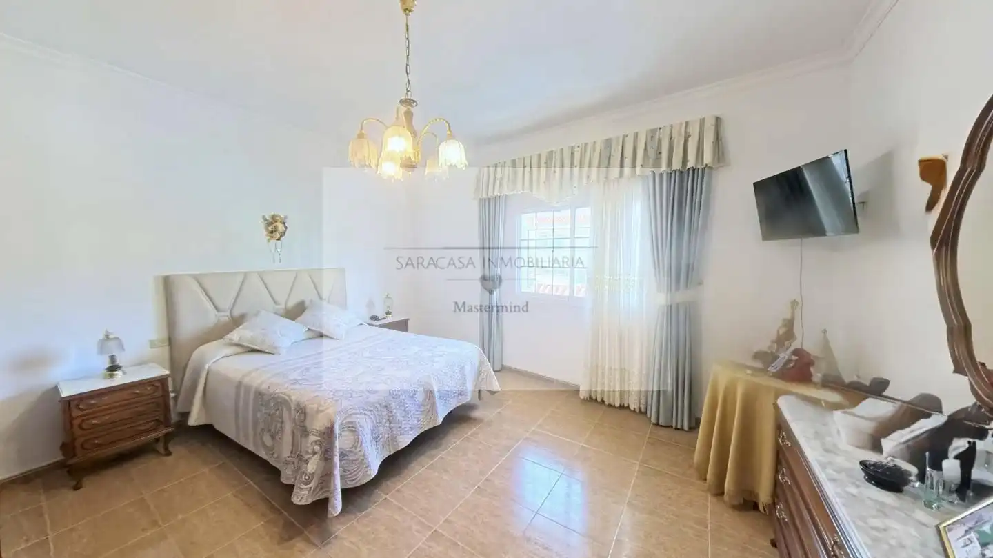 Schlafzimmer von Haus oder Chalet zum Verkauf in Las Palmas de Gran Canaria mit Privatgarten und Terrasse