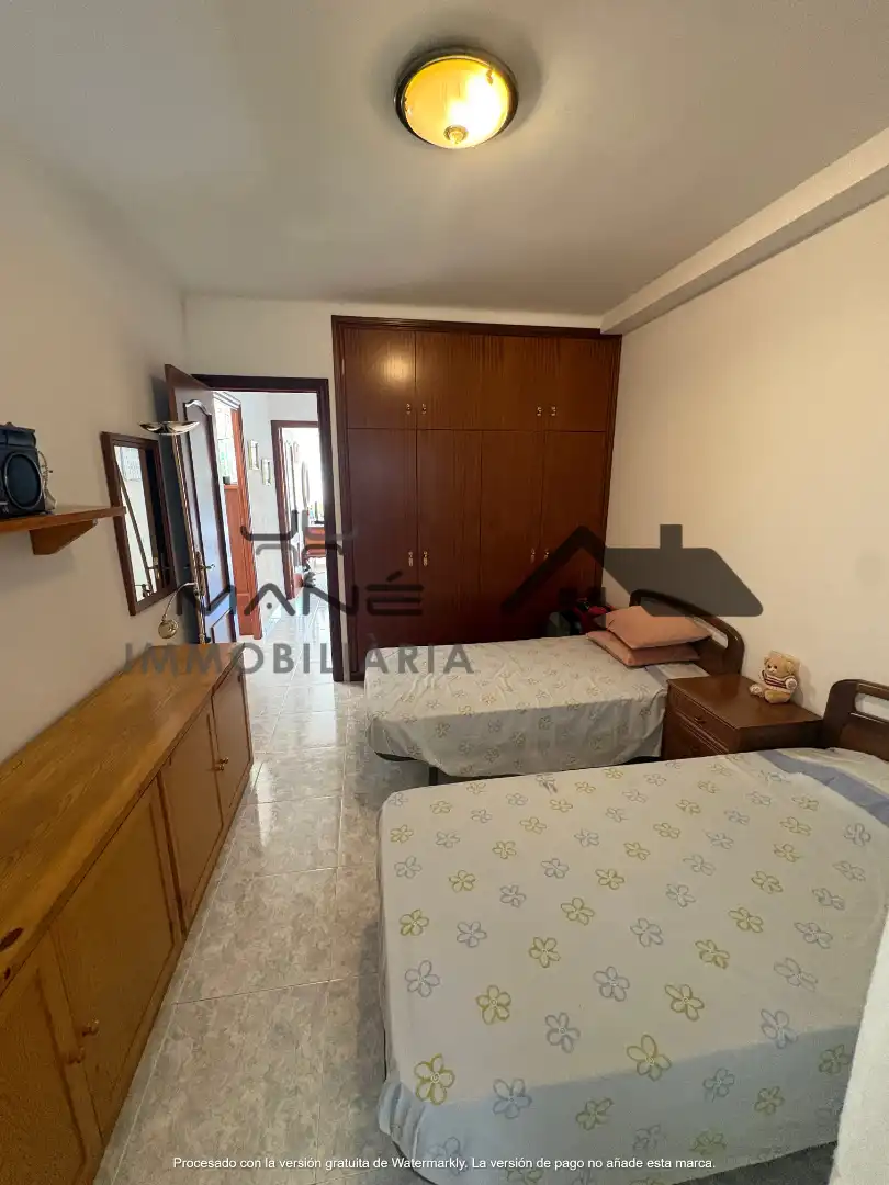 Habitación de Piso en venta en Malgrat de Mar con Amueblado y Balcón
