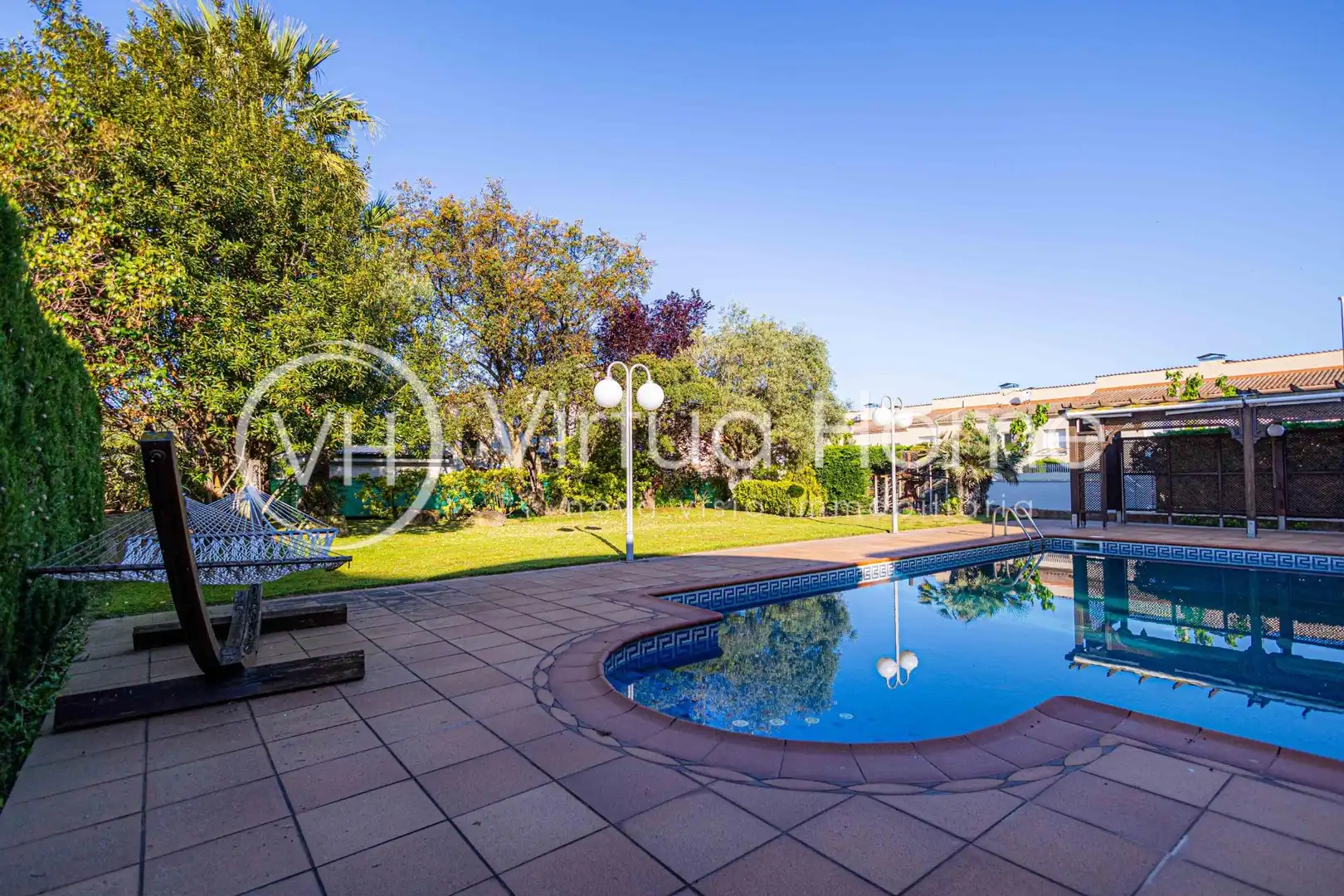 Chalet con piscina en venta en Santa Susanna, imagen 5