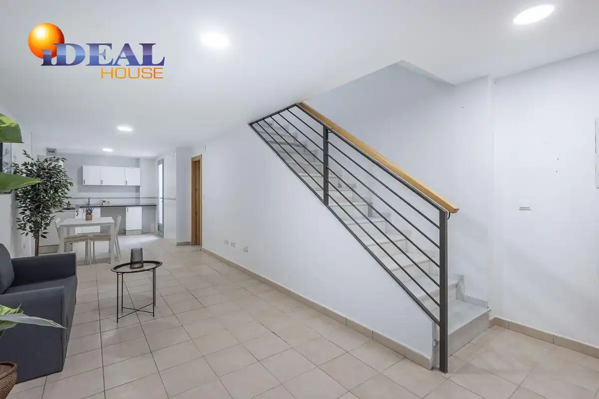 Maisonette zum Verkauf in Calle Calle Isaac Newton, imagen 3