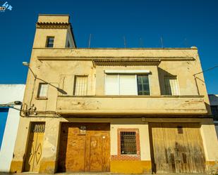 Exterior view of House or chalet for sale in Badajoz Capital  with Terrace and Storage room