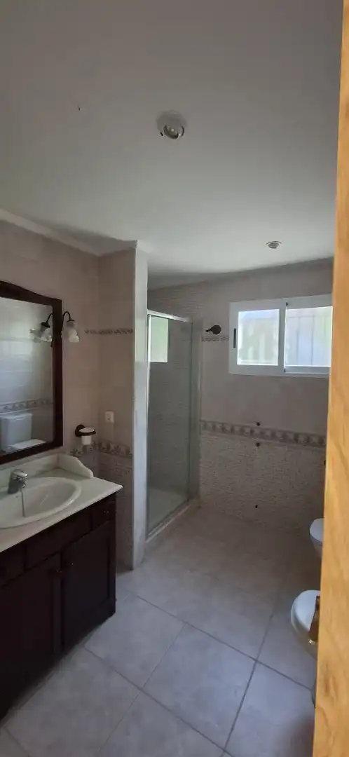 Baño de Casa o chalet en venta en Benicasim / Benicàssim con Calefacción, Jardín privado y Terraza