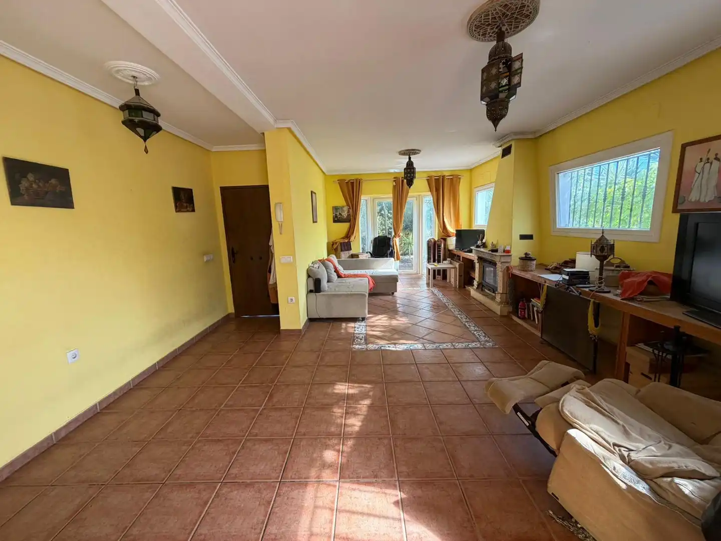 Living room of Houses for sale in Chiclana de la Frontera  with Private garden, Terrace and Storage room