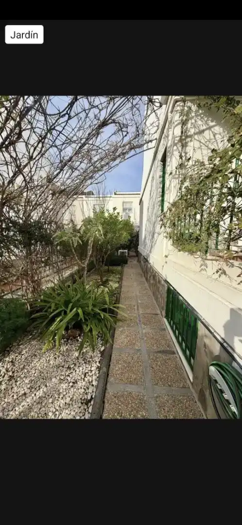 Vista exterior de Casa o xalet en venda en  Almería Capital amb Aire condicionat