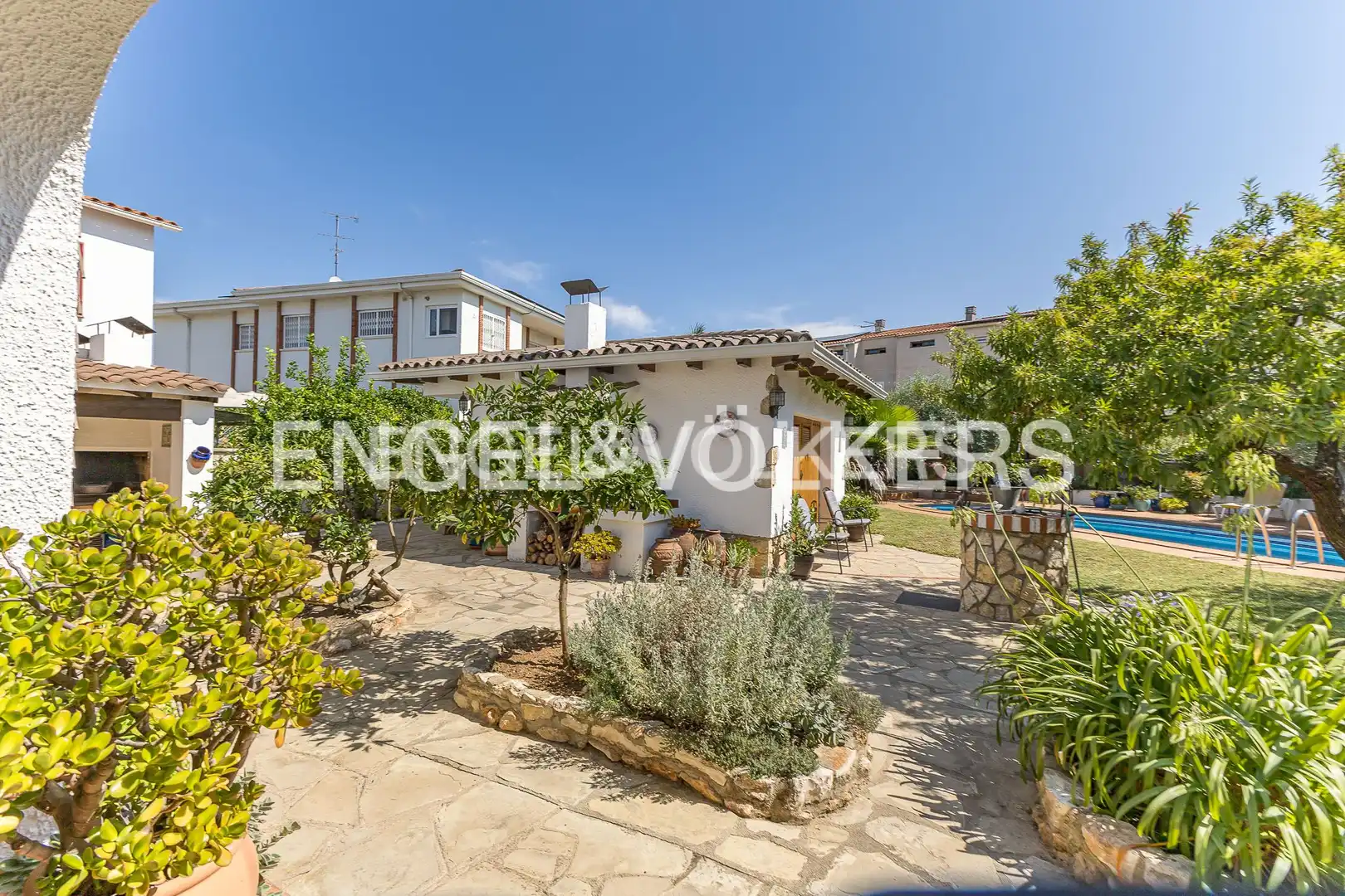 Vista exterior de Casa o chalet en venta en Torredembarra con Aire acondicionado, Calefacción y Jardín privado
