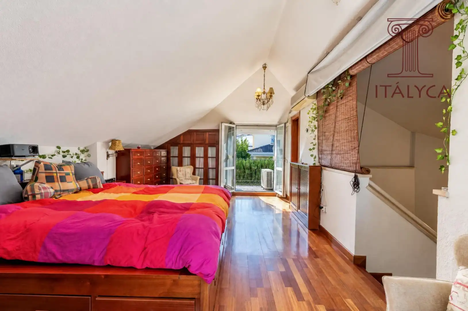 Casa aparellada amb terrassa en venda a Avenida Avenida Clara Campoamor, imagen 41