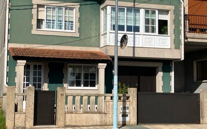 Exterior view of House or chalet for sale in O Grove    with Private garden, Storage room and Furnished