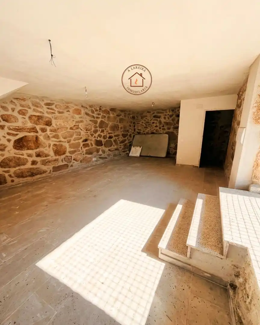 Casa o xalet en venda a Lobios