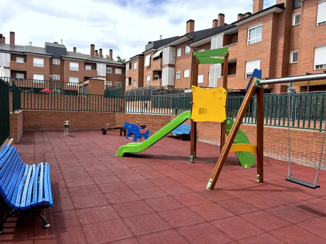 Terrassa de Planta baixa en venda en Las Rozas de Madrid amb Aire condicionat, Calefacció i Jardí privat