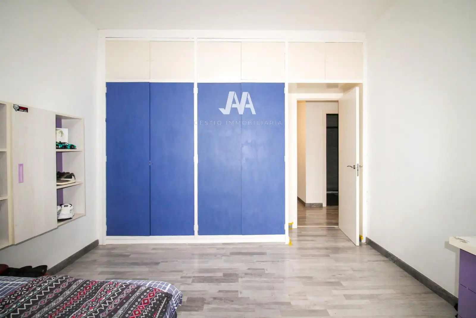 Piso con terraza en venta en El Poble Sec, imagen 13