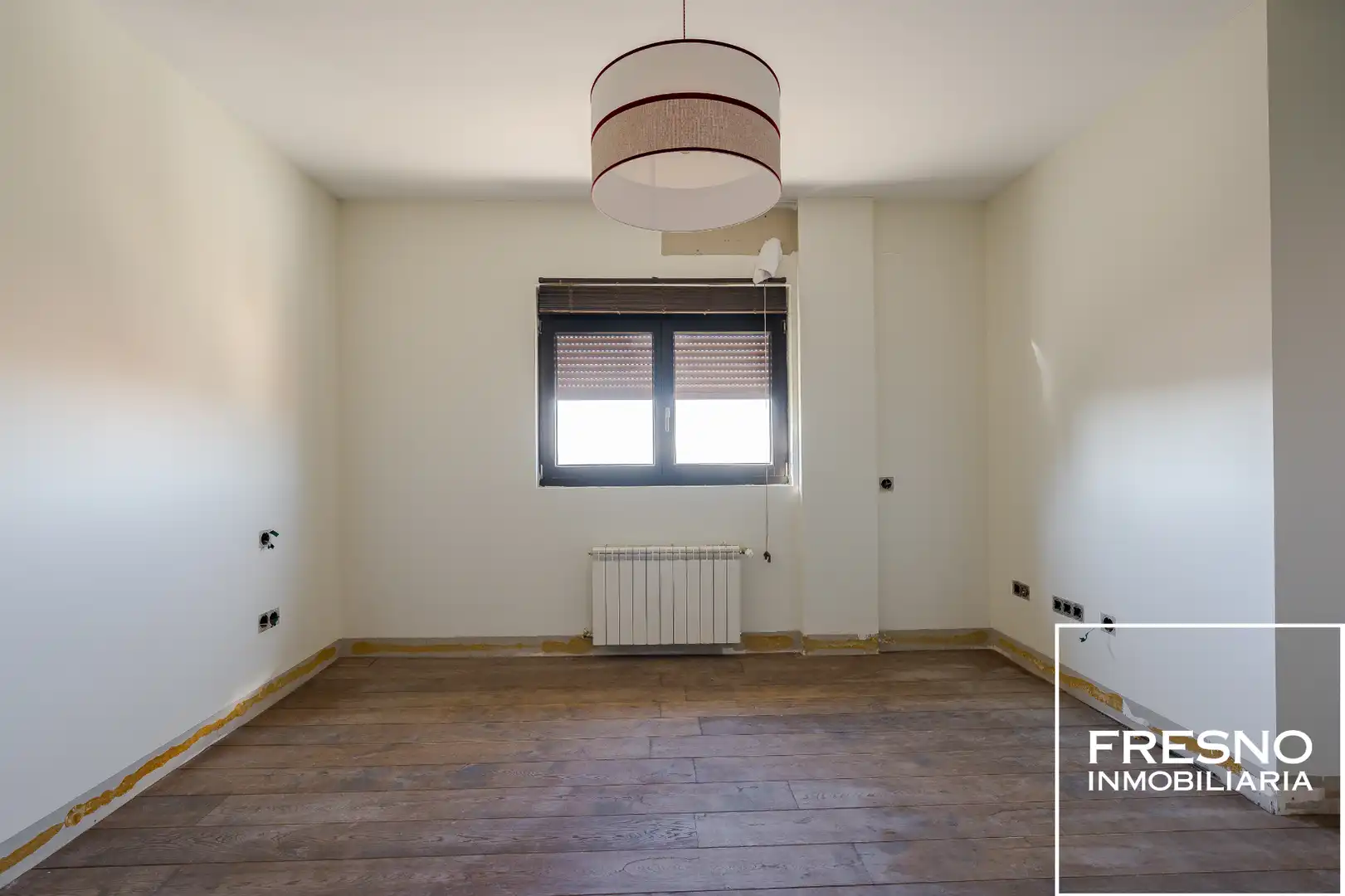 Habitación de Casa o chalet en venta en Cobeña con Calefacción, Jardín privado y Trastero
