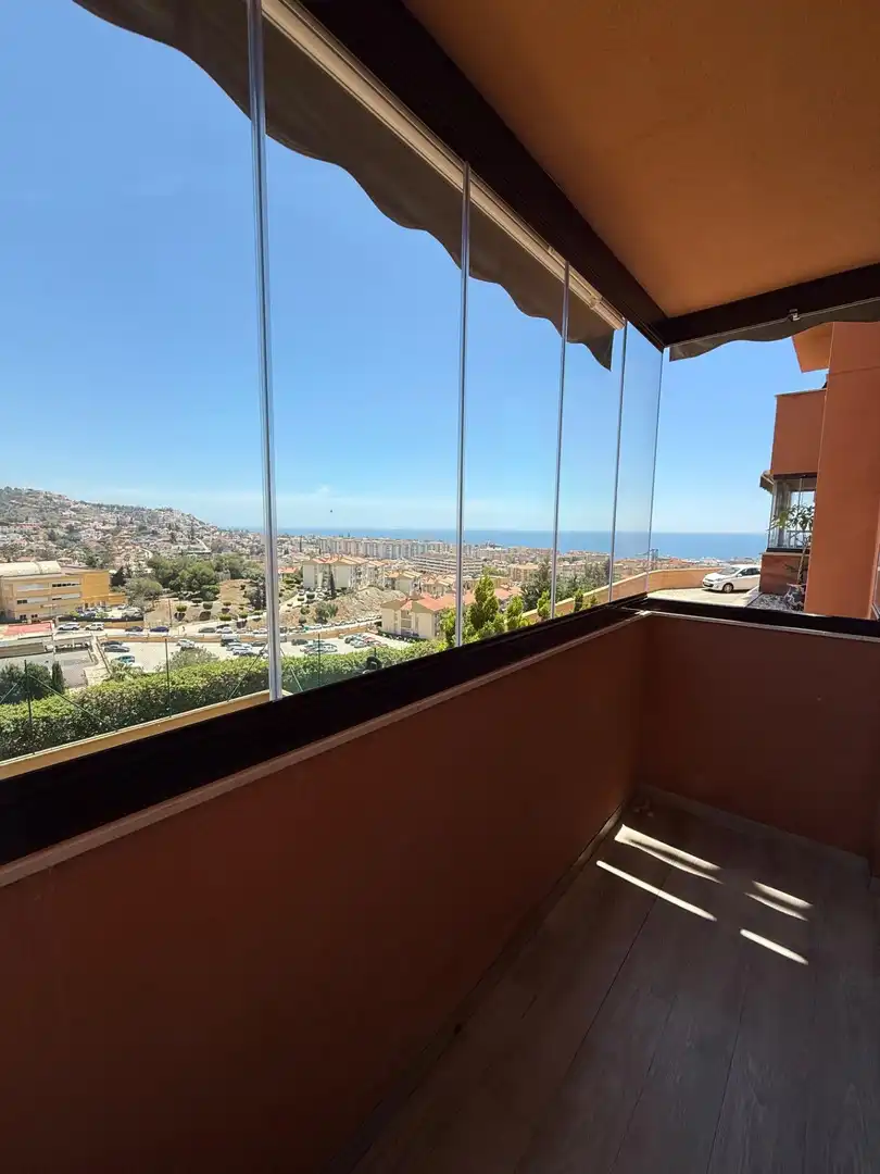 Terrassa de Pis en venda en Rincón de la Victoria amb Aire condicionat, Calefacció i Jardí privat