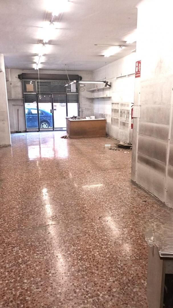 Local de lloguer a de Menéndez y Pelayo, Can Palet  , Sud, Terrassa