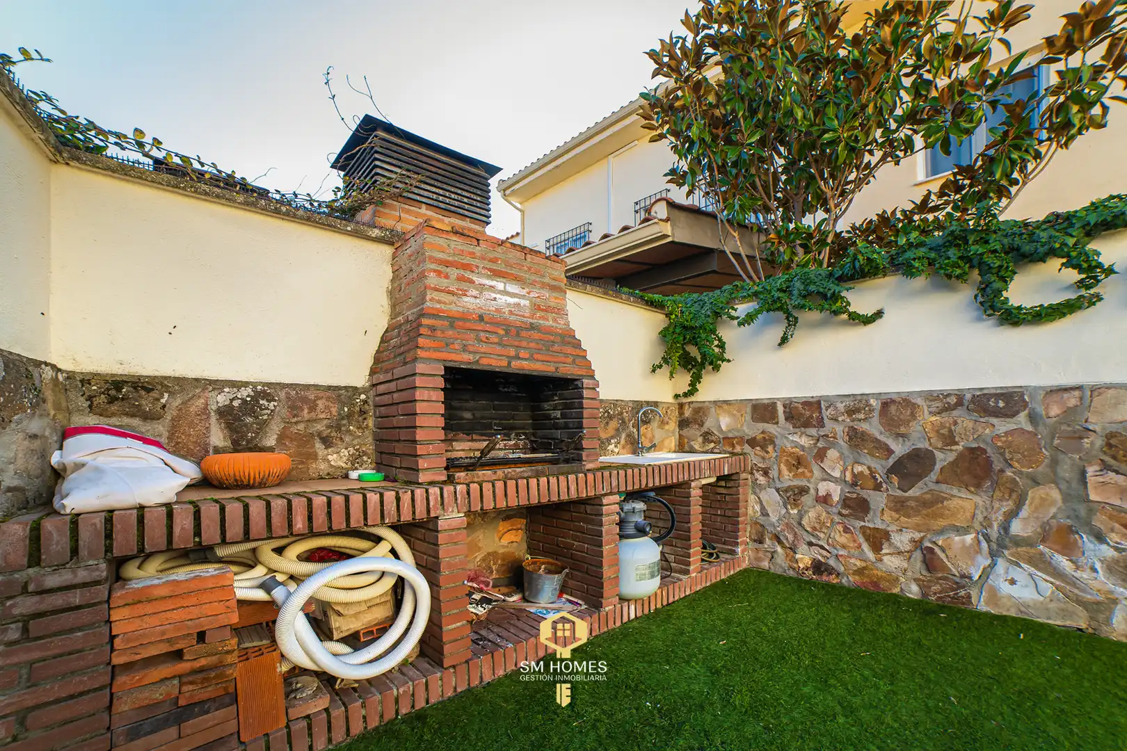 Jardín de Casa adosada en venta en Tielmes con Aire acondicionado, Calefacción y Jardín privado