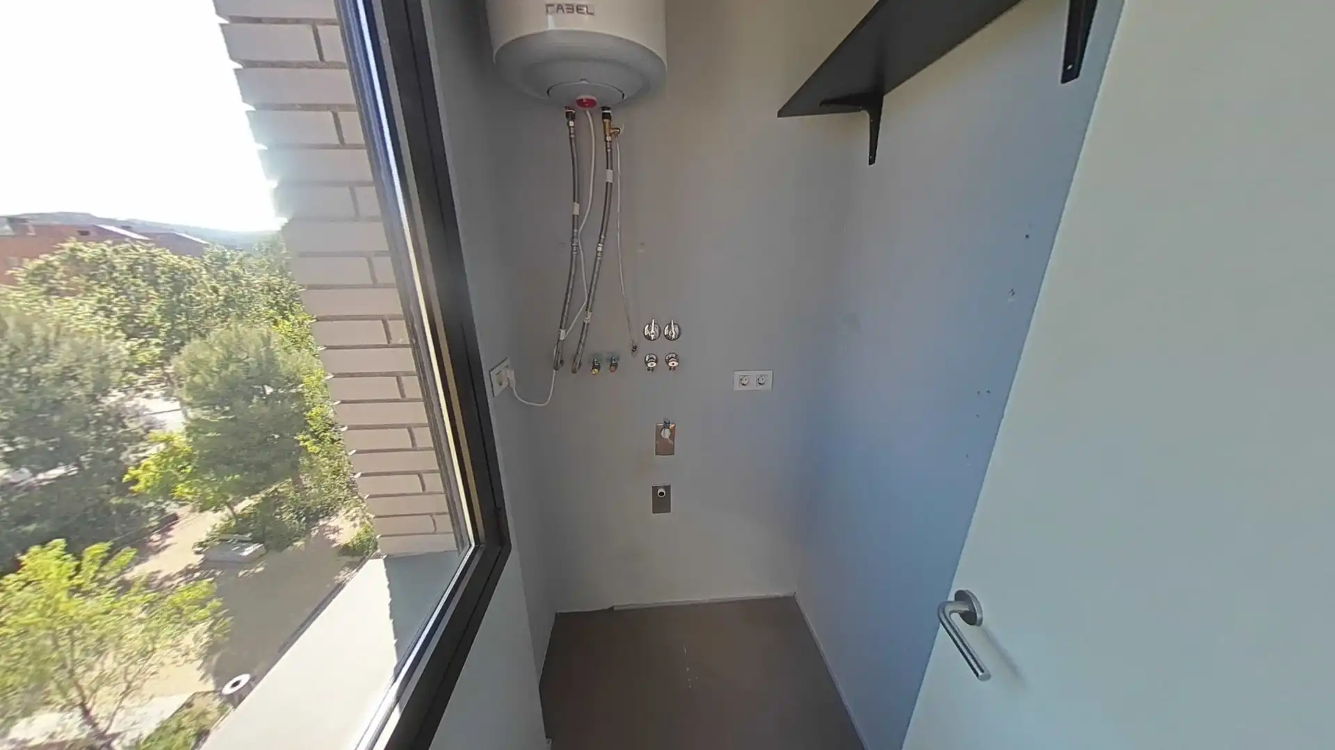 Terraza de Piso en venta en Molins de Rei con Aire acondicionado, Parquet y Horno