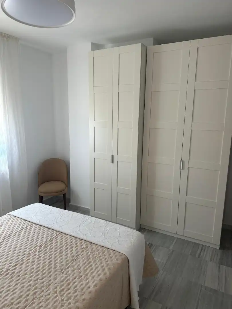 Apartamento con ascensor en alquiler en Avenida Elvas, imagen 5