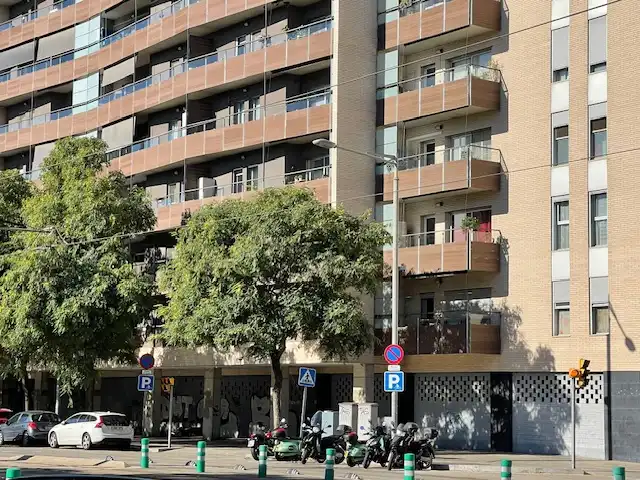 Local en venda a Avinguda d'Eduard Maristany, El Besós i el Maresme