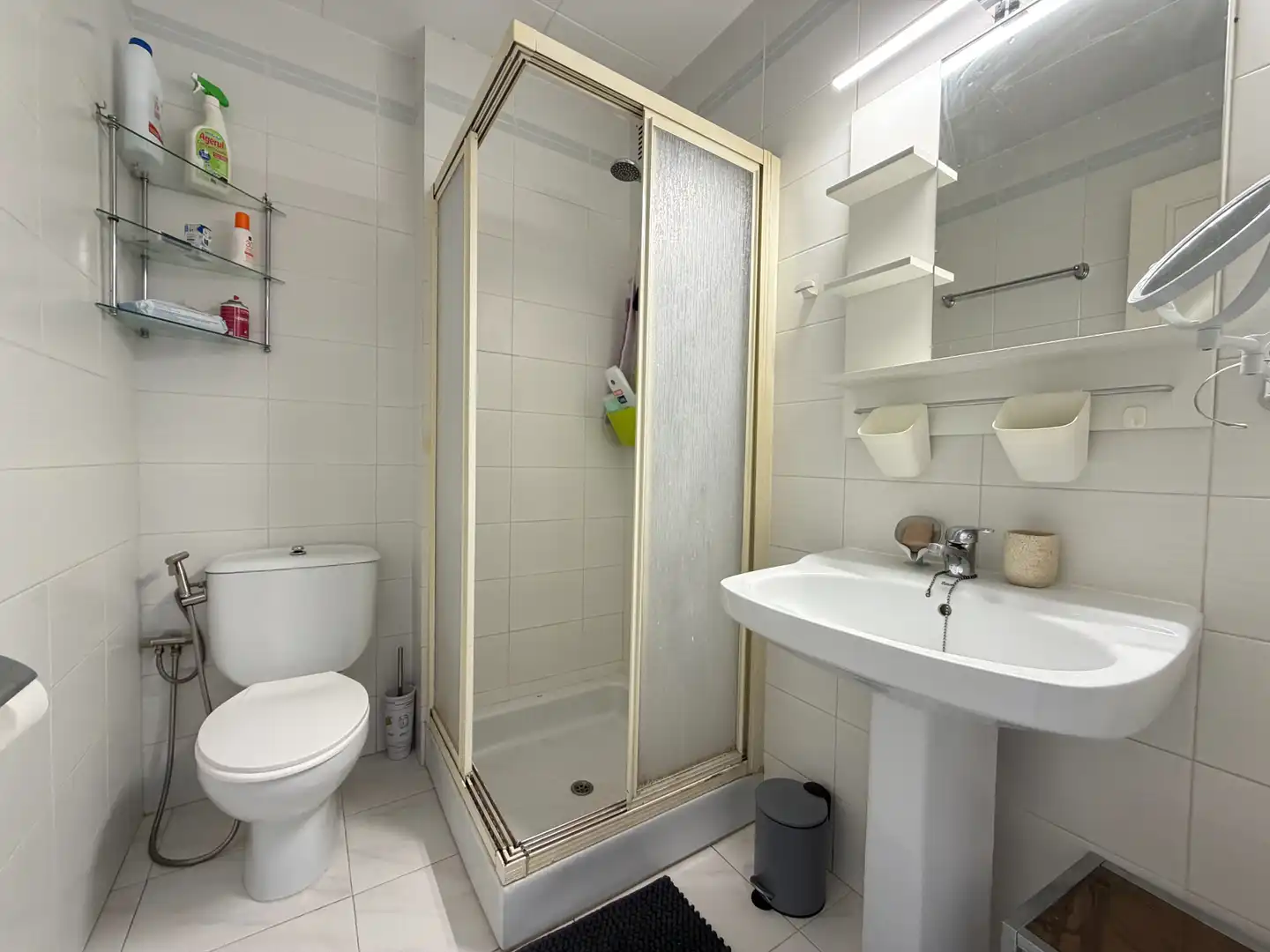 Baño de Apartamento en venta en Roses con Aire acondicionado, Terraza y Amueblado