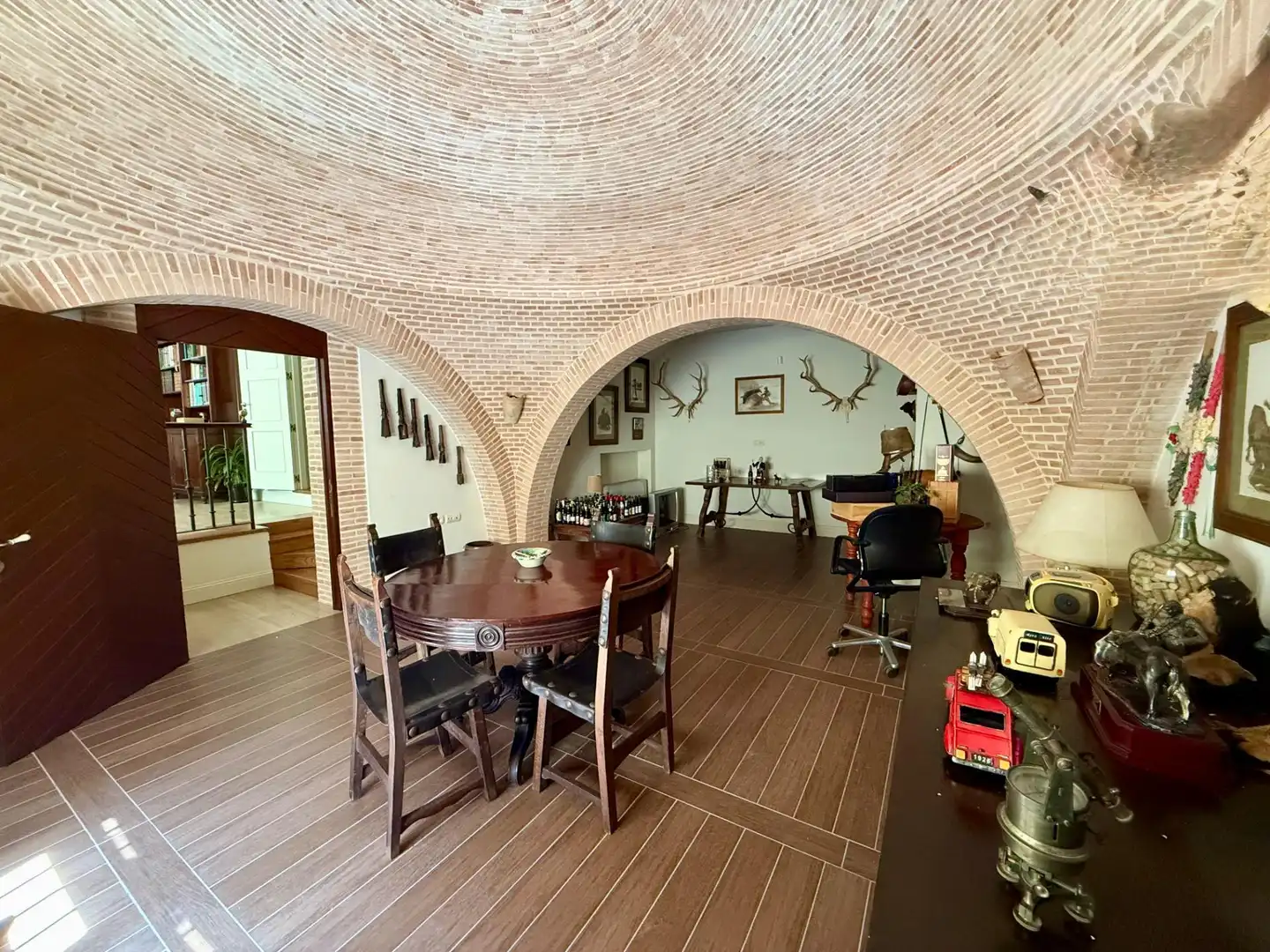 Menjador de Casa o xalet en venda en El Puerto de Santa María amb Aire condicionat, Jardí privat i Terrassa