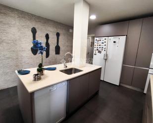 Kitchen of Flat for sale in San Fernando  with Air Conditioner, Private garden and Terrace