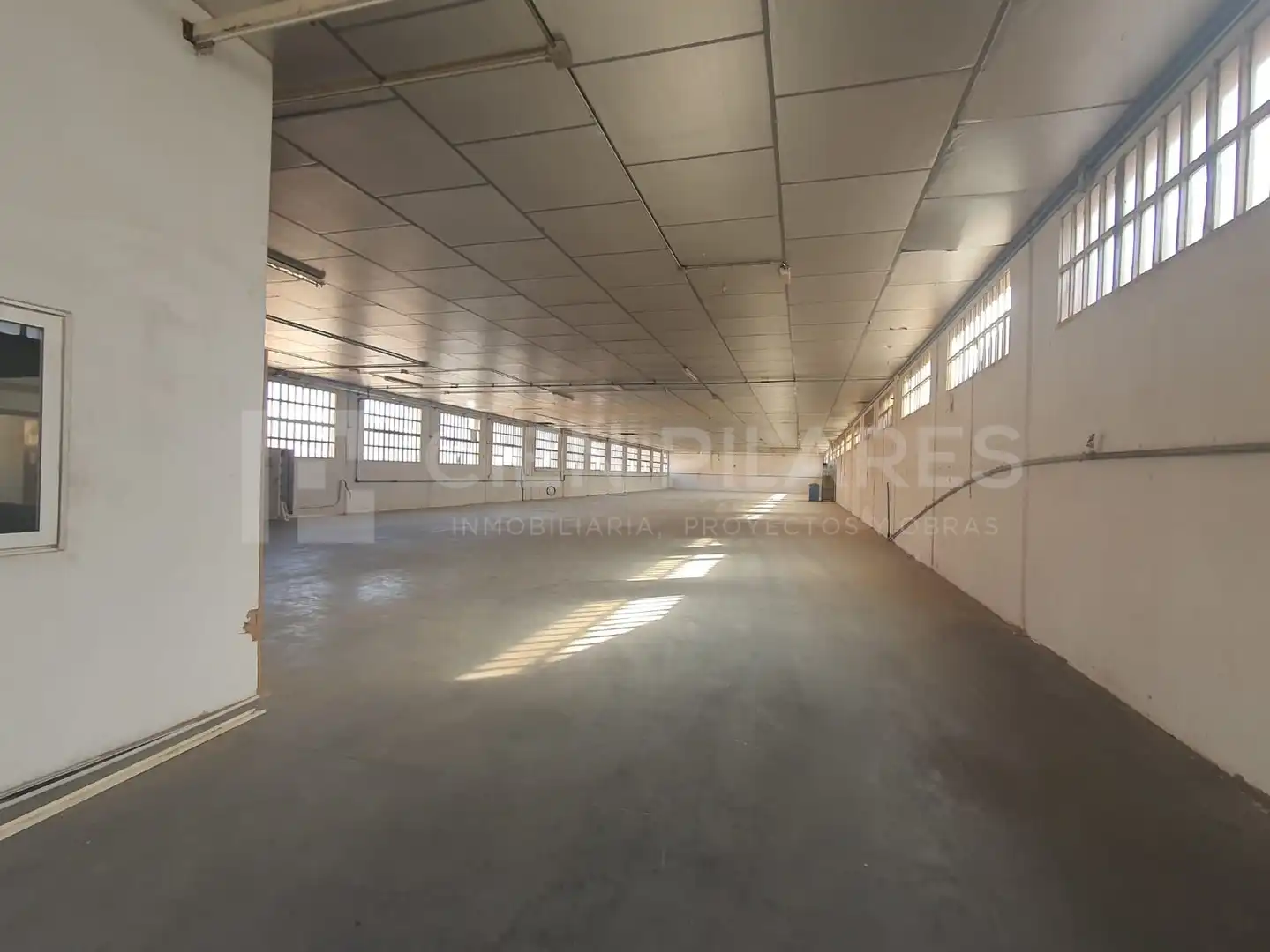 Industrial building for sale in CALLE AURORA, imagen 2