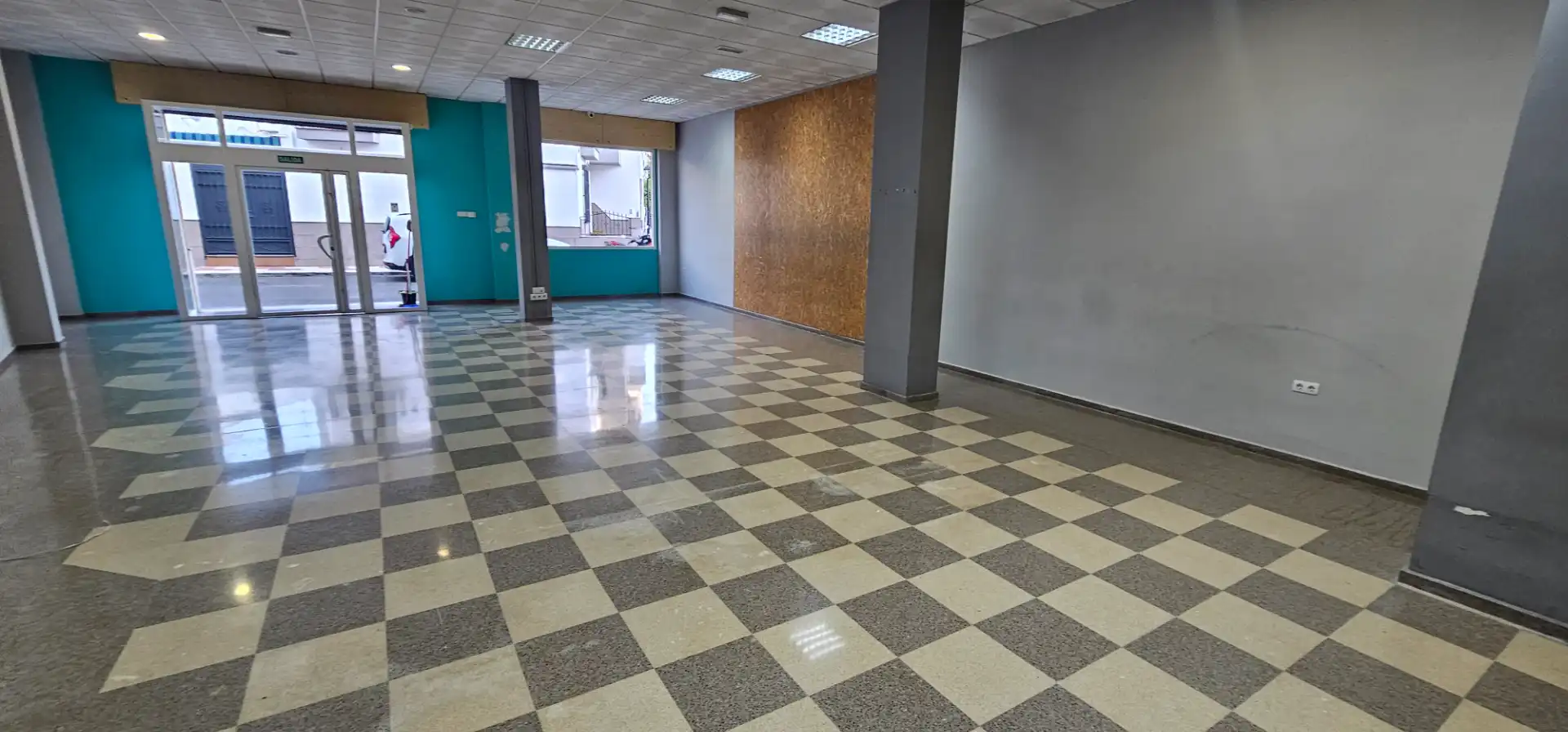 Commercial properties for rent in Maracena