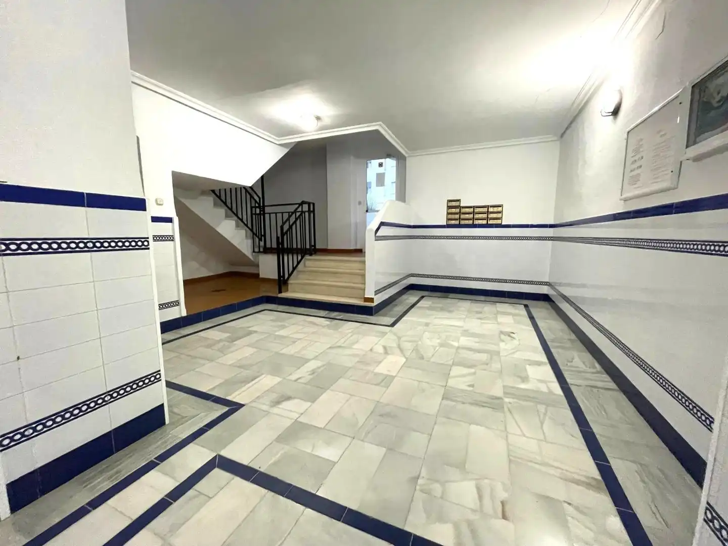 Piso en venta en Almonte con Calefacción, Terraza y Amueblado