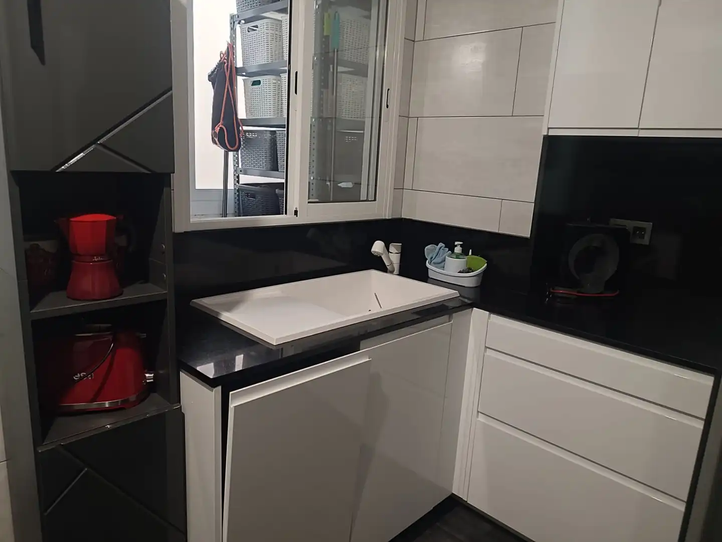 Cuina de Pis en venda en Reus amb Traster, Forn i Balcó