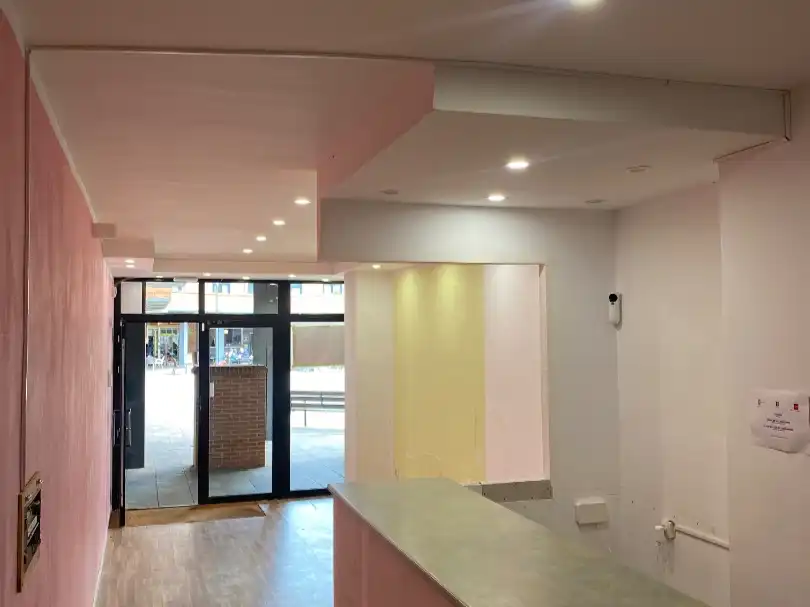 Local de lloguer a Tres Cantos, Madrid